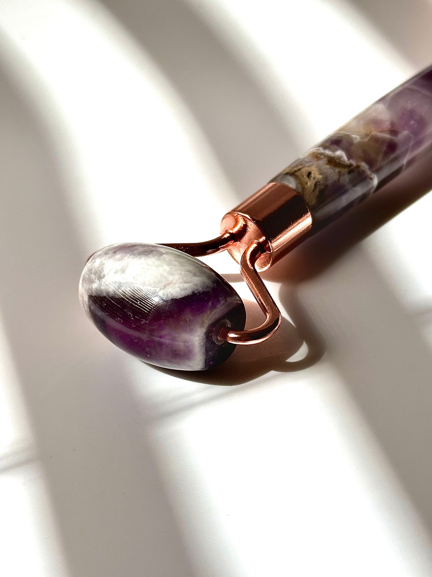 Amethyst Natural Gua Sha Roller- Rose Gold